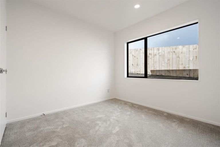 Photo of property in 122 Parkview Drive, Gulf Harbour, Whangaparaoa, 0930