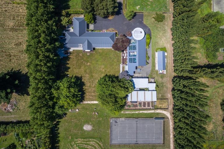 Photo of property in 421 Pound Road, Yaldhurst, Christchurch, 7676