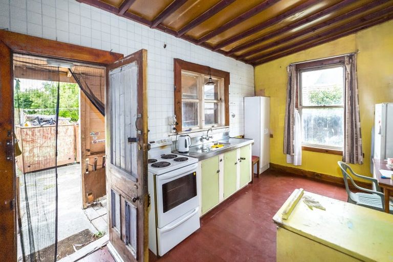 Photo of property in 11 Hayward Street, Featherston, 5710