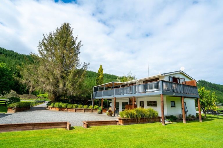 Photo of property in 1347 Tiniroto Road, Ruakituri, 4195