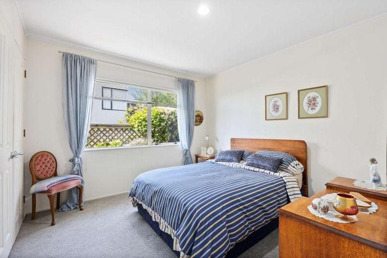 Photo of property in 4 Spinnaker Point, Manly, Whangaparaoa, 0930