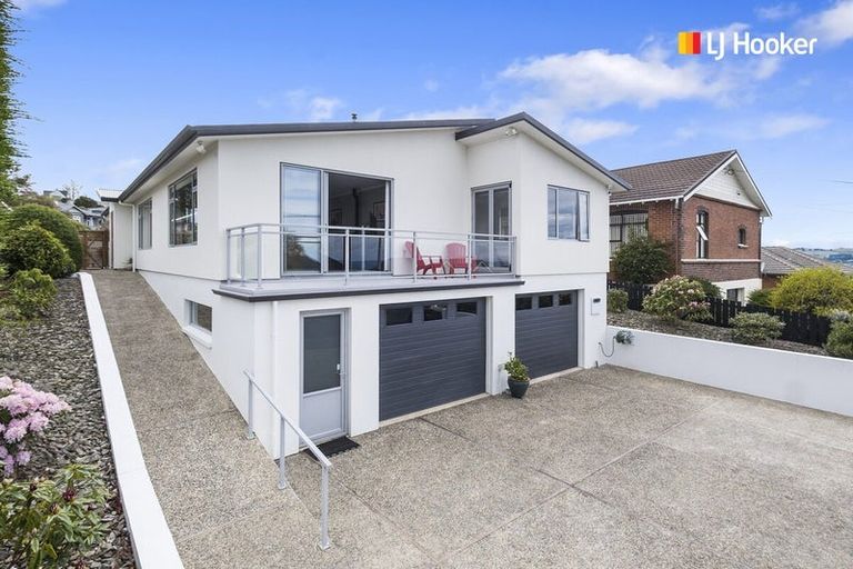 Photo of property in 34 Carnarvon Street, Belleknowes, Dunedin, 9011