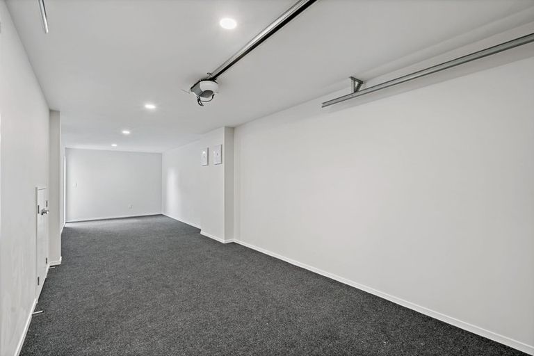 Photo of property in 21c Roseberry Avenue, Birkenhead, Auckland, 0626