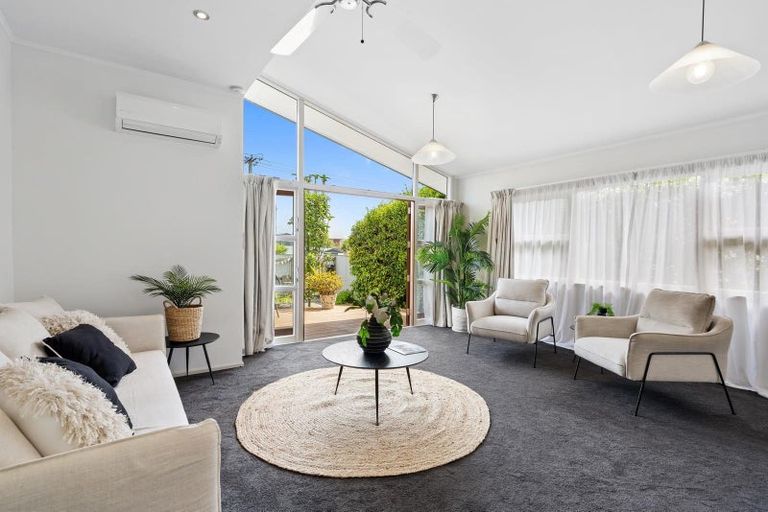 Photo of property in 2 Devon Street, Stoke, Nelson, 7011