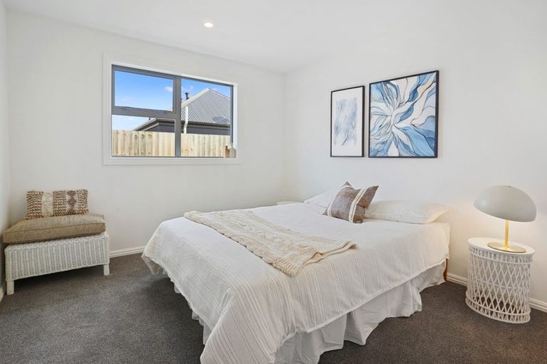 Photo of property in 12 Mackinnon Street, Marshland, 8083