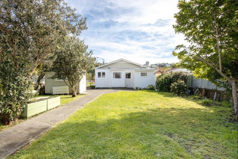 Photo of property in 48 Carnell Street, Napier South, Napier, 4110