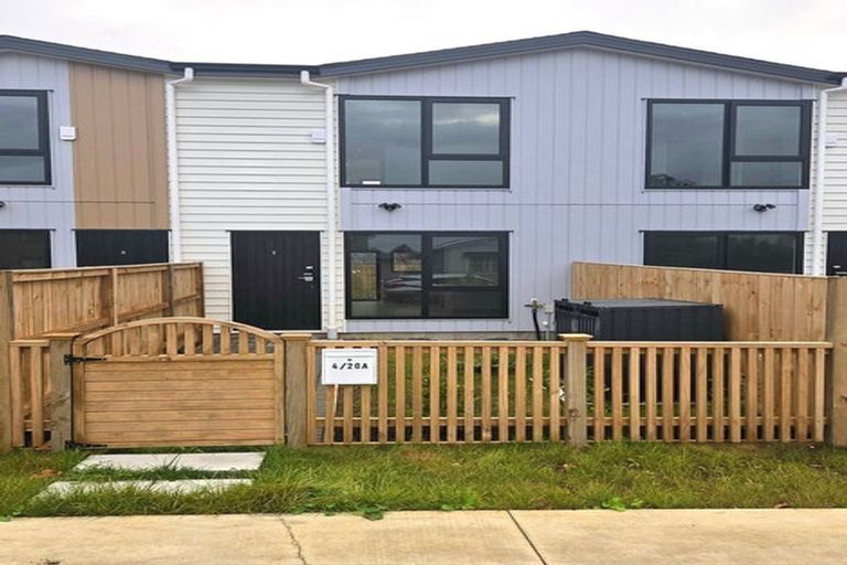 Photo of property in 4/20a Cleek Road, Mangere East, Auckland, 2024