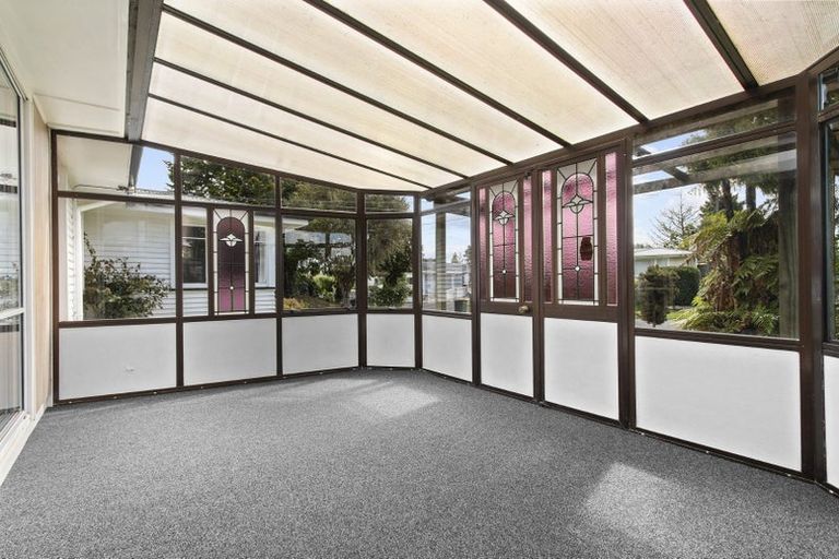 Photo of property in 4 Gwendoline Place, Glenview, Hamilton, 3206