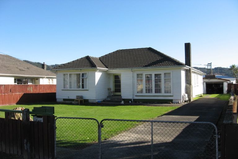 Photo of property in 145 Moohan Street, Wainuiomata, Lower Hutt, 5014