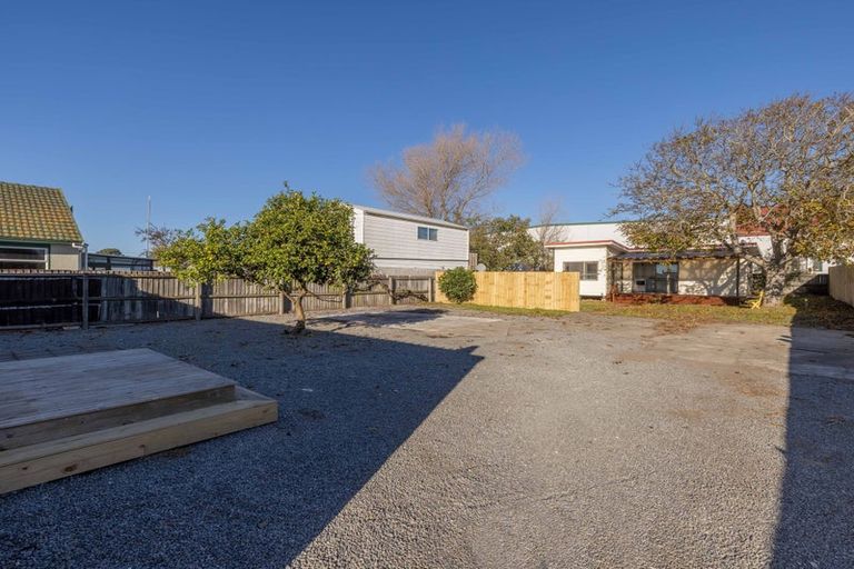 Photo of property in 76 Shortland Street, Wainoni, Christchurch, 8061