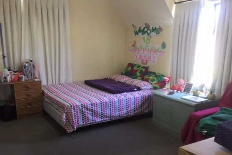 Photo of property in 15 Althorp Place, Avonhead, Christchurch, 8042