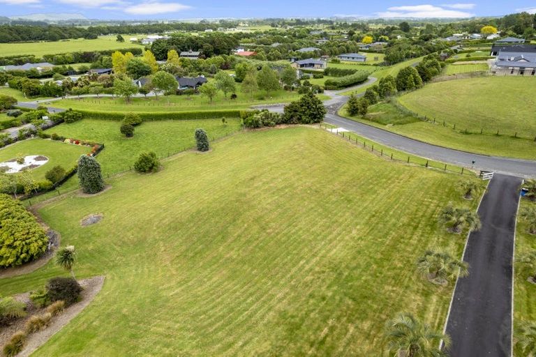 Photo of property in 85 Ohau Terrace, Ohau, 5570