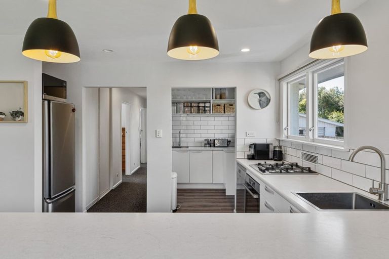 Photo of property in 98 Wales Street, Halswell, Christchurch, 8025