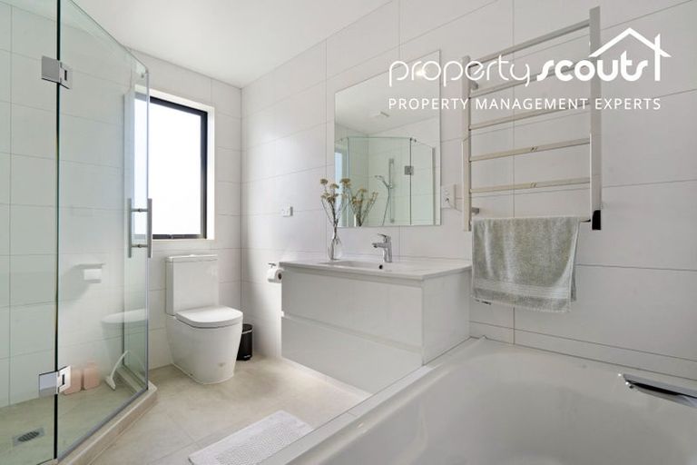 Photo of property in 27b Westgate Drive, Westgate, Auckland, 0614