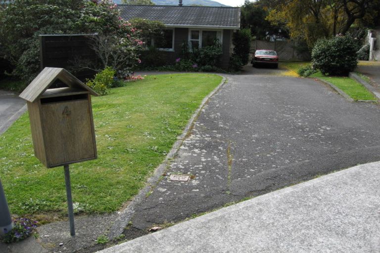 Photo of property in 4 Damian Grove, Waterloo, Lower Hutt, 5011