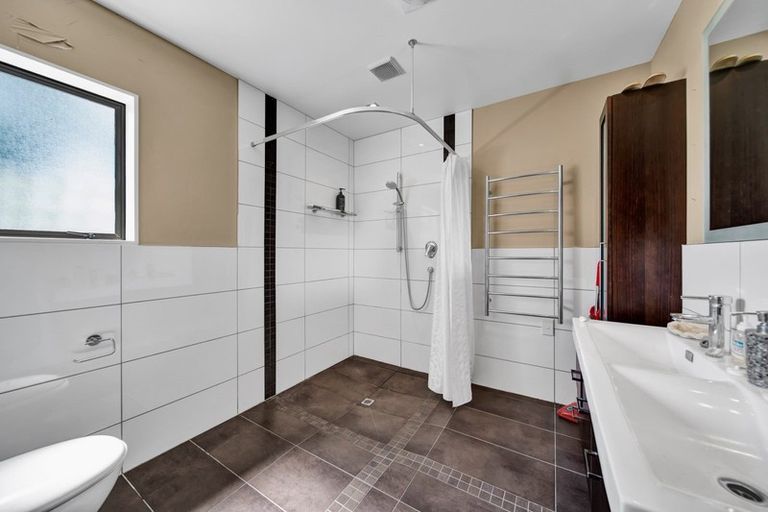 Photo of property in 17 Weld Street, Normanby, Hawera, 4614