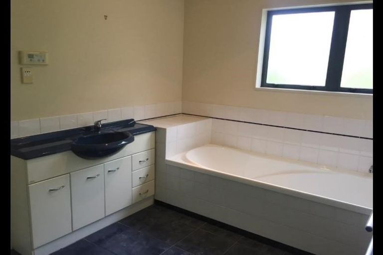 Photo of property in 29 Winter Street, Fairfield, Hamilton, 3214