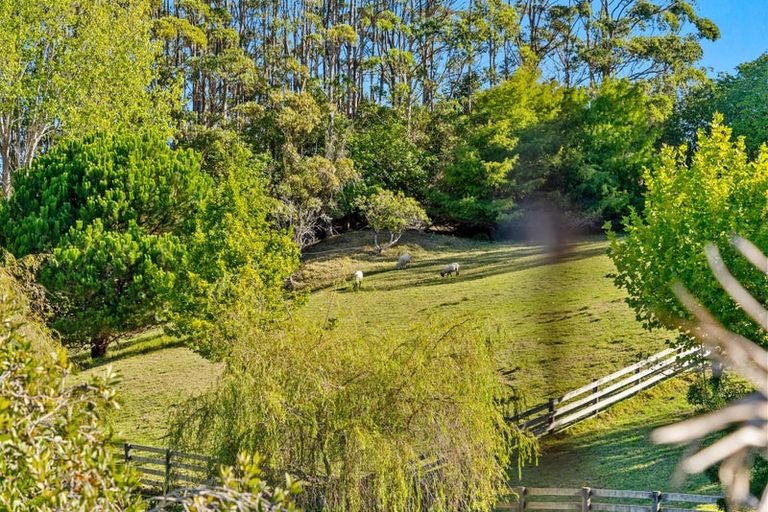 Photo of property in 134 Phillips Road, Kaiwaka, 0573