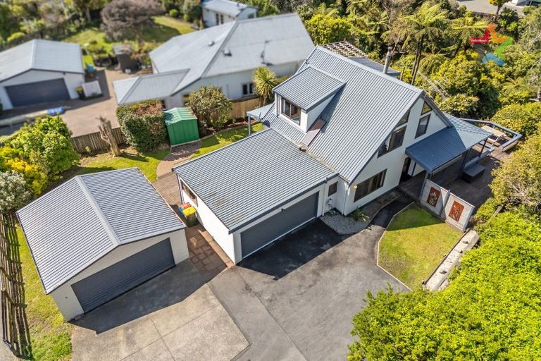 Photo of property in 19a Miromiro Road, Normandale, Lower Hutt, 5010