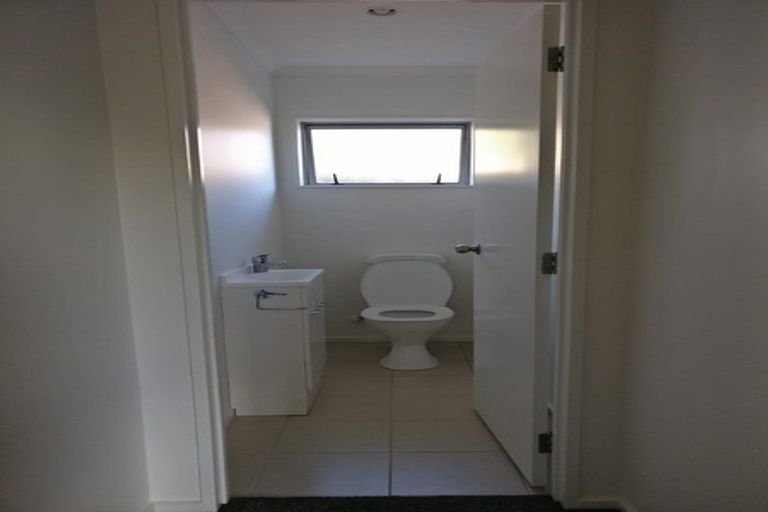 Photo of property in 26 Kellett Road, Ranui, Auckland, 0612