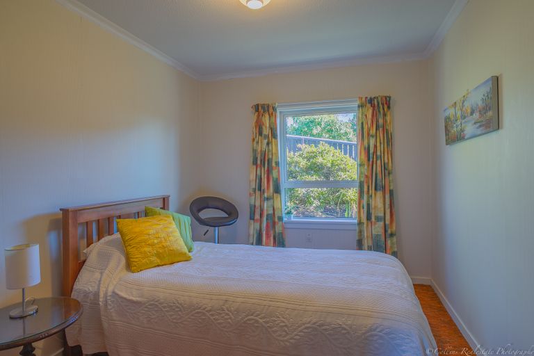 Photo of property in 215 Douglas Street, Highfield, Timaru, 7910