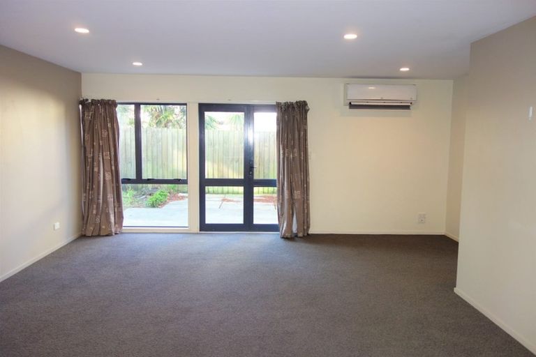 Photo of property in 4/56 London Street, Richmond, Christchurch, 8013