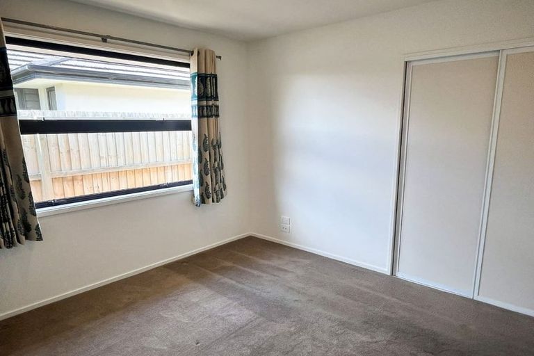 Photo of property in 1 Barbara Joan Road, Wigram, Christchurch, 8025