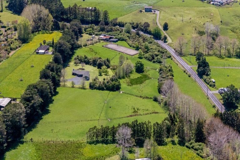 Photo of property in 19 Valley Road, Waitoki, Kaukapakapa, 0871