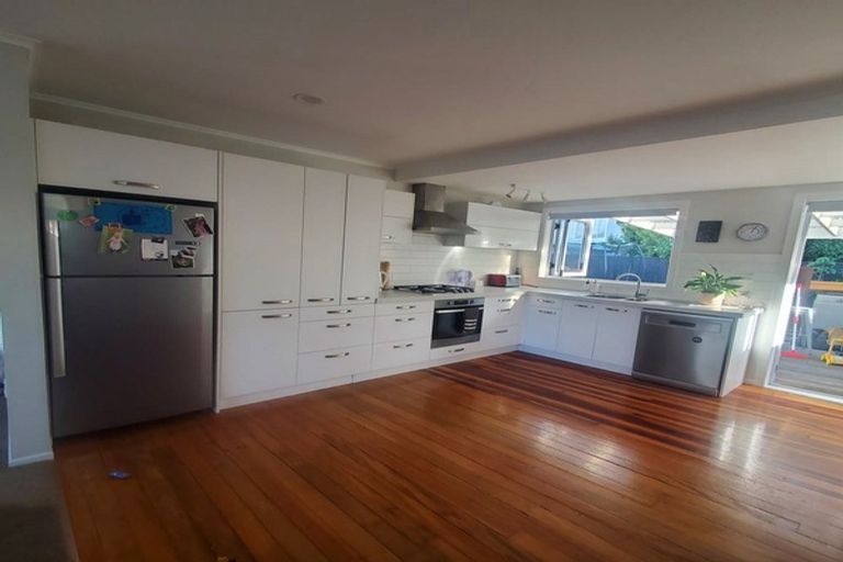 Photo of property in 61 Gibraltar Street, Howick, Auckland, 2014
