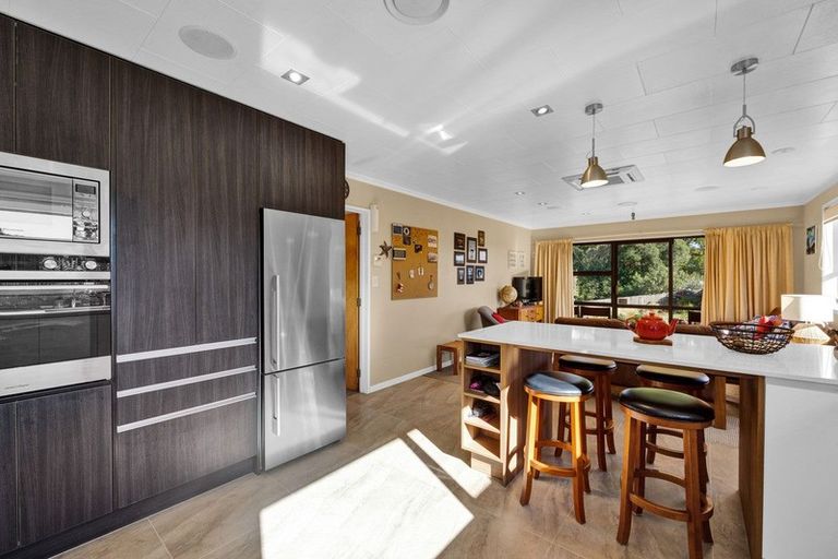 Photo of property in 9 Burnside Avenue, Hawera, 4610