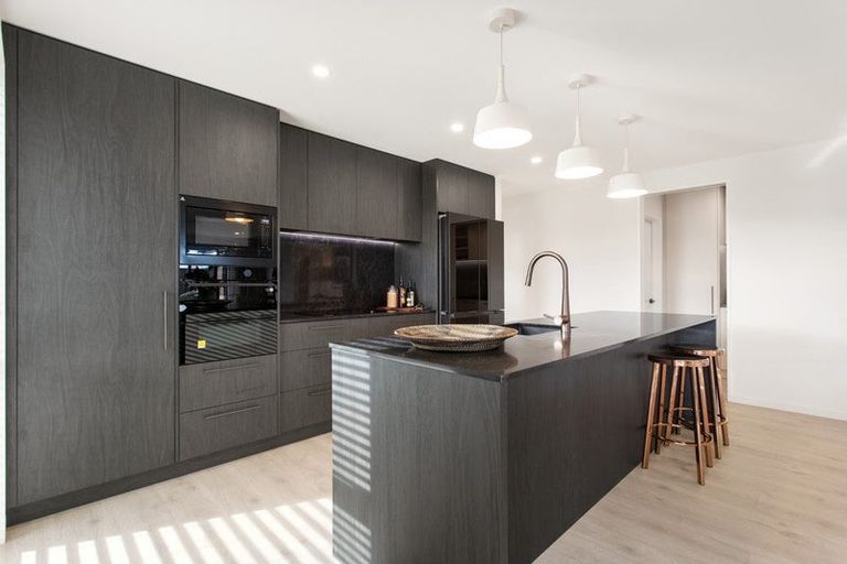 Photo of property in 68 Leistrella Road, Hoon Hay, Christchurch, 8025