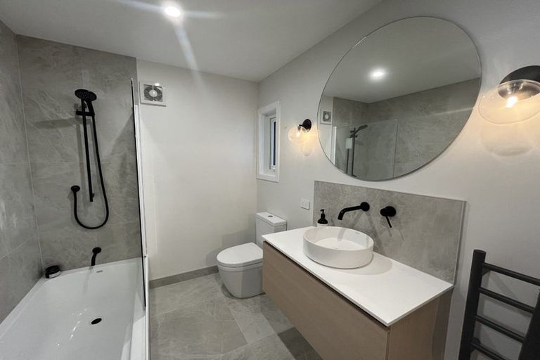 Photo of property in 3 Short Street, Vogeltown, Wellington, 6021