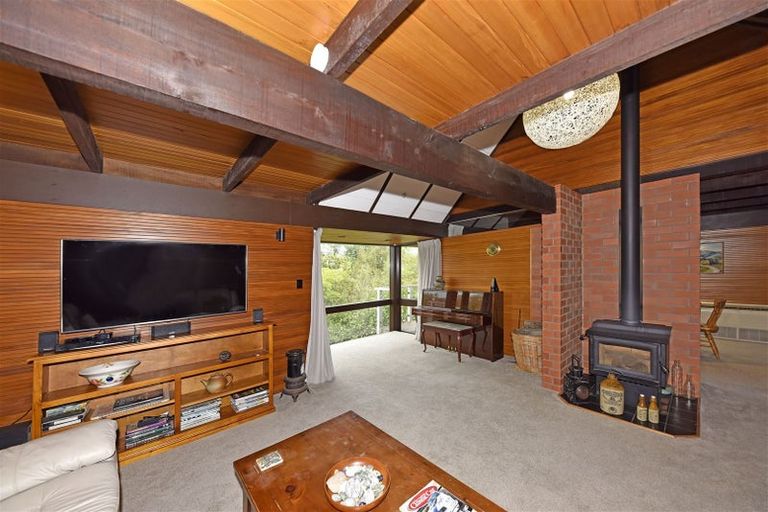 Photo of property in 28 Bengal Drive, Cashmere, Christchurch, 8022