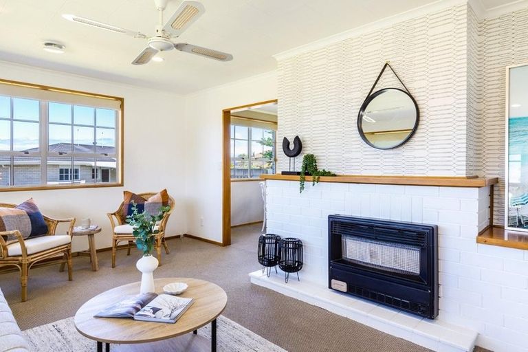 Photo of property in 11 Battersea Place, Richmond Heights, Taupo, 3330