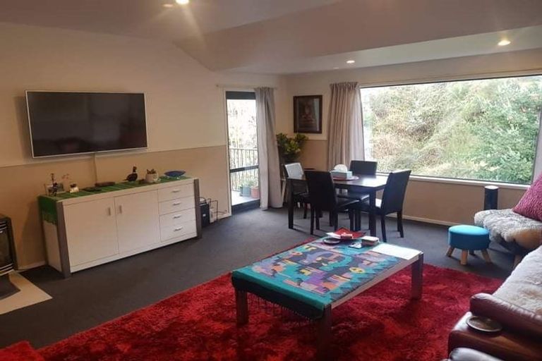 Photo of property in 3a Aspen Grove, Fernhill, Queenstown, 9300