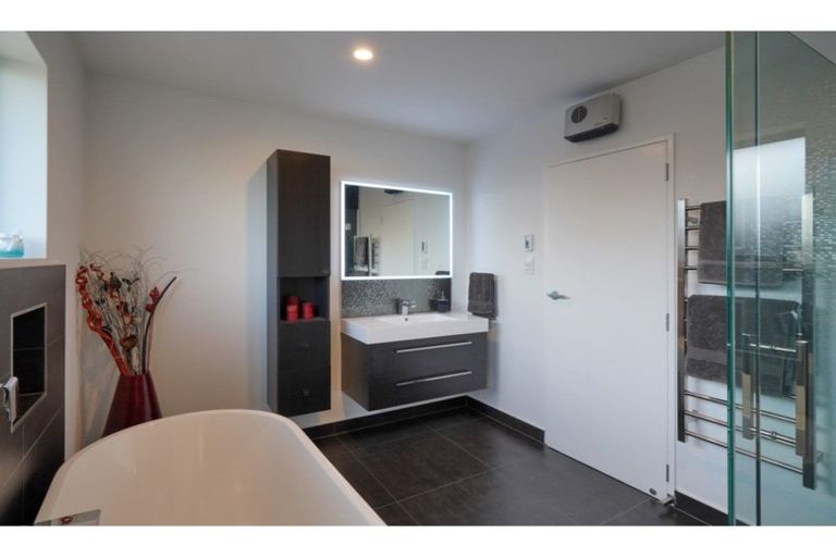 Photo of property in 46 Leacroft Street, Bishopdale, Christchurch, 8053