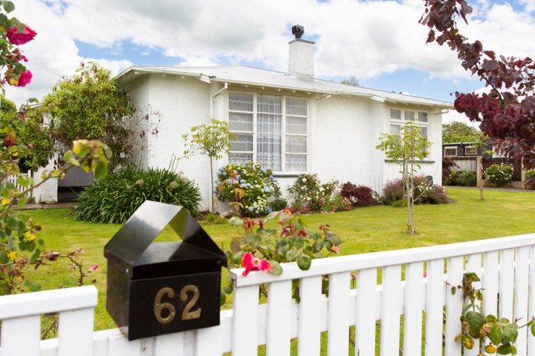 Photo of property in 62 Barraud Street, Dannevirke, 4930