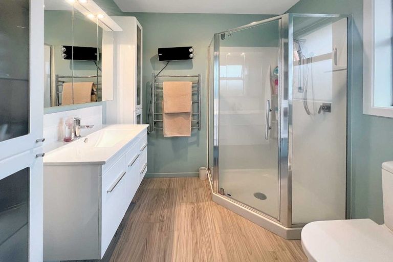 Photo of property in 19 Birchgrove Gardens, Mairehau, Christchurch, 8052