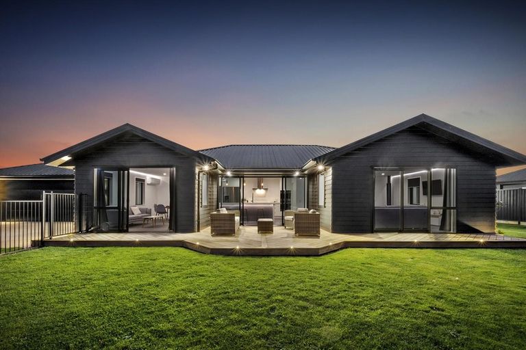 Photo of property in 8 Mellay Mews, Mosgiel, 9024