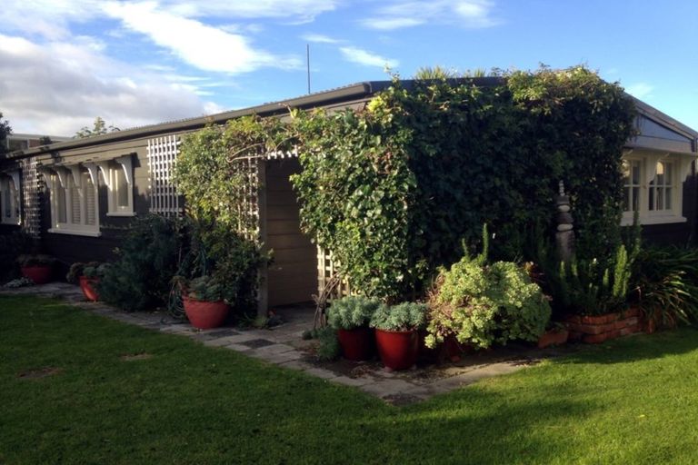 Photo of property in 66 Ludlam Street, Seatoun, Wellington, 6022