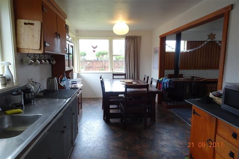 Photo of property in 30 Motutahae Street, Taupo, 3330