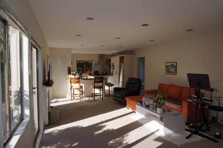 Photo of property in 1b Brighton Terrace, Mairangi Bay, Auckland, 0630