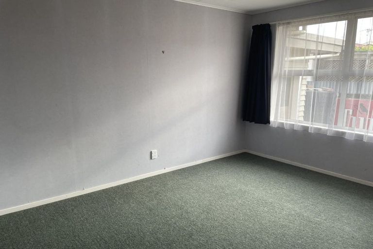 Photo of property in 2/151 Gloucester Street, Taradale, Napier, 4112