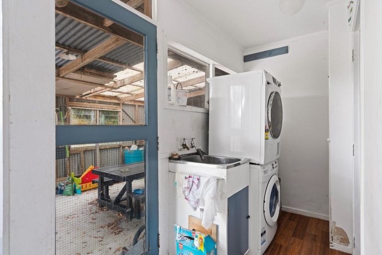 Photo of property in 354 Linton Road, Maungaturoto, 0583