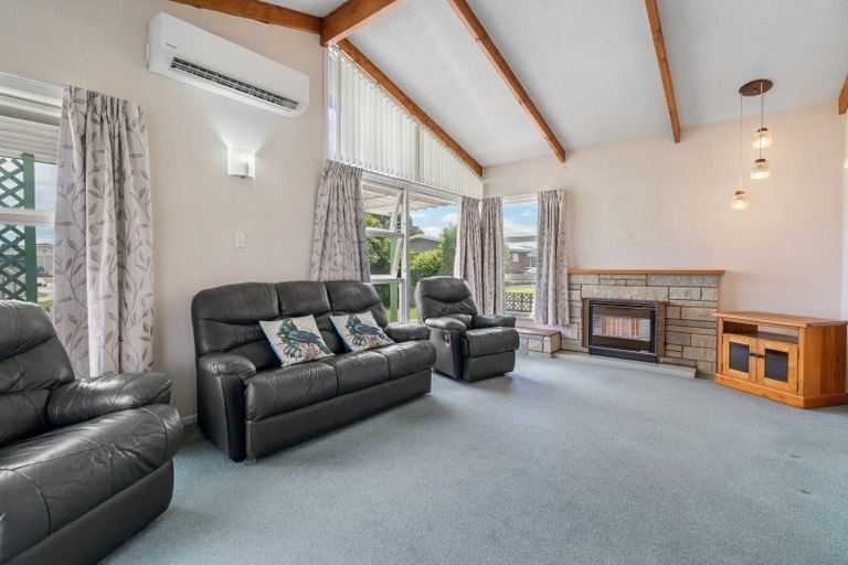 Photo of property in 10 Bowen Place, St Andrews, Hamilton, 3200