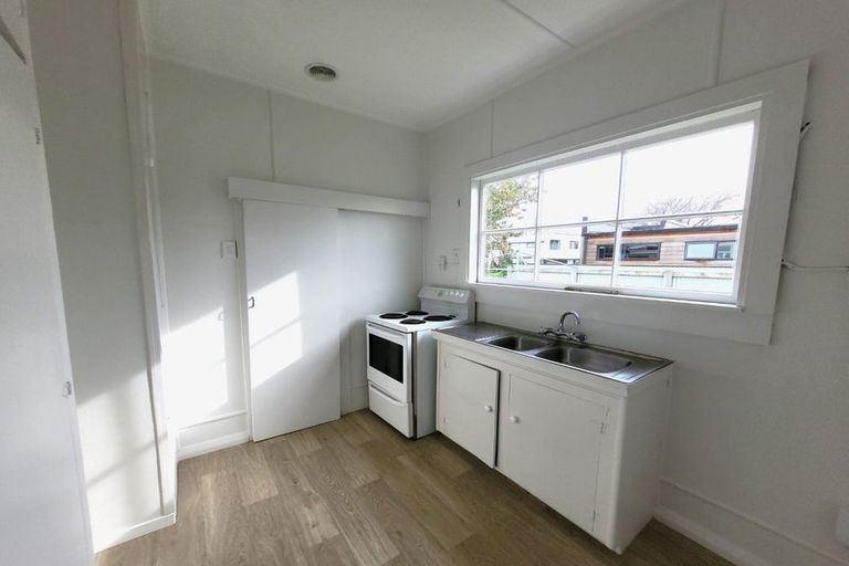 Photo of property in 24 Pascal Street, Palmerston North, 4410
