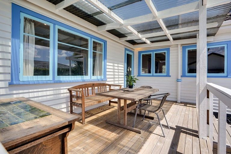 Photo of property in 1160 Heaphy Terrace, Fairfield, Hamilton, 3214