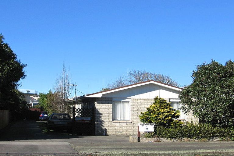 Photo of property in 20 Edgeware Road, Palmerston North, 4410