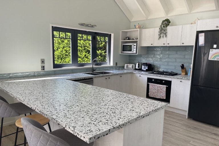 Photo of property in 16 Beach Crescent, Waikuku Beach, 7473