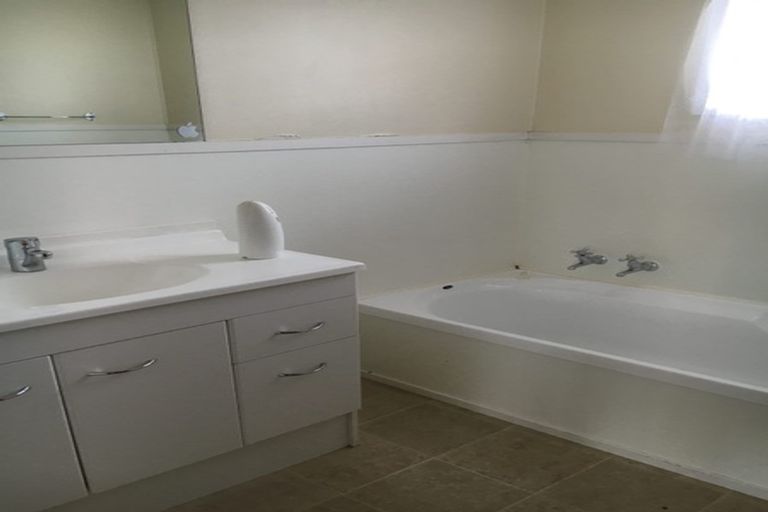 Photo of property in 53a Silverdale Road, Silverdale, Hamilton, 3216